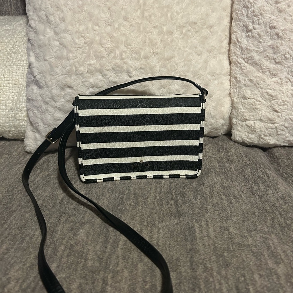 Black and White Striped Crossbody Bag